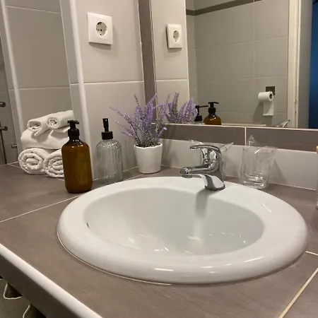 Lu Apartment